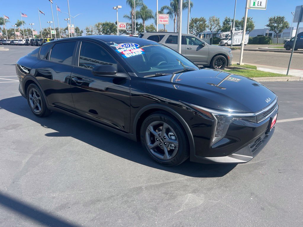 Used 2025 Kia K4 FWD image 10