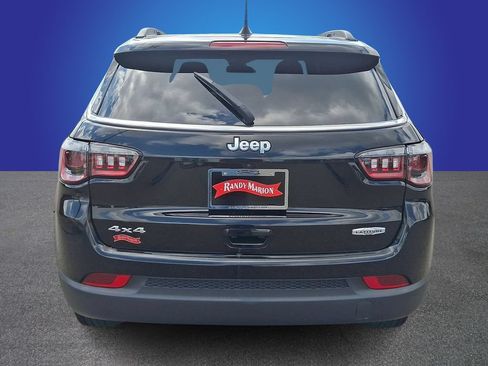 Used 2024 Jeep Compass Latitude AWD/4WD image 5