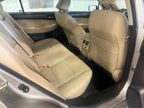 Used 2016 Subaru Legacy 2.5i Limited AWD/4WD image 29