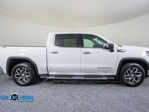 Used 2025 GMC Sierra 1500 SLT w/ SLT Premium Plus Package AWD/4WD image 8