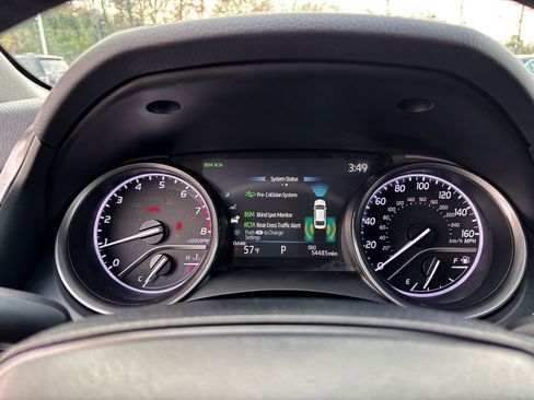 Used 2022 Toyota Camry SE image 28