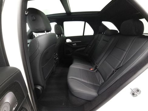 Used 2025 Mercedes-Benz GLE 450e 4MATIC image 28