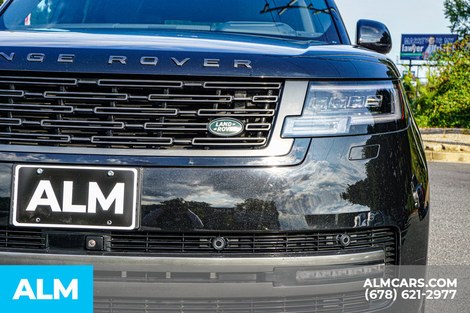 Used 2025 Land Rover Range Rover SE AWD/4WD image 11