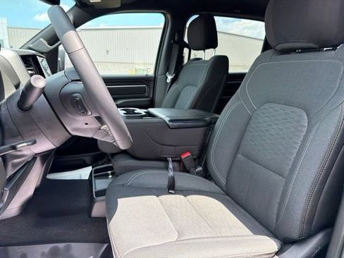 Used 2025 RAM 1500 Big Horn AWD/4WD image 15
