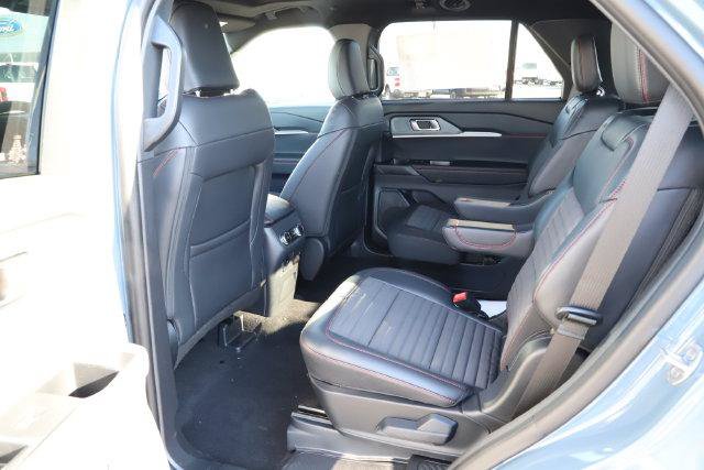 New 2027 Ford Explorer ST-Line AWD/4WD image 18