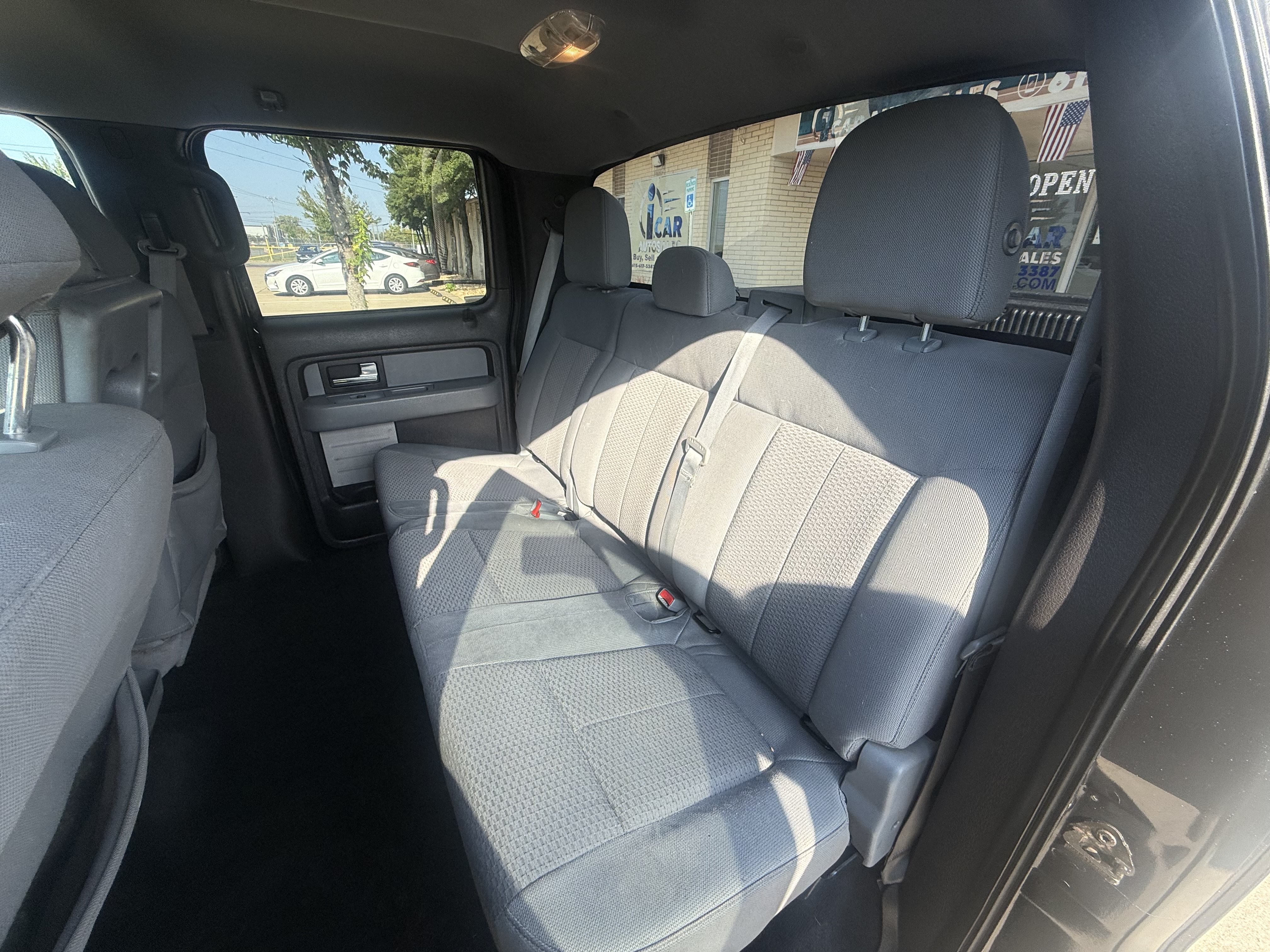 Used 2014 Ford F150 XLT AWD/4WD image 10