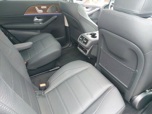 New 2025 Mercedes-Benz GLS 450 4MATIC image 11