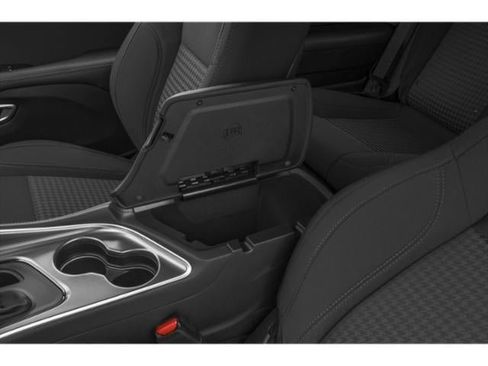 Used 2019 Dodge Challenger SXT w/ Blacktop Package image 14