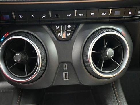 Used 2020 Chevrolet Blazer Premier w/ LPO, Floor Liner Package image 4