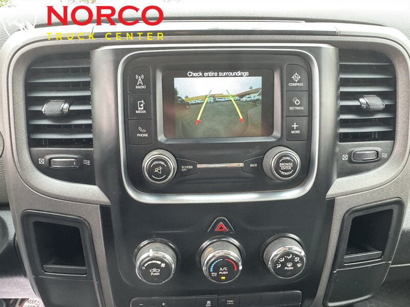 Used 2018 RAM 3500 Tradesman w/ Chrome Appearance Group AWD/4WD image 23