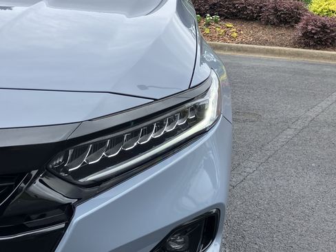 Certified 2022 Honda Accord Sport Special Edition image 5