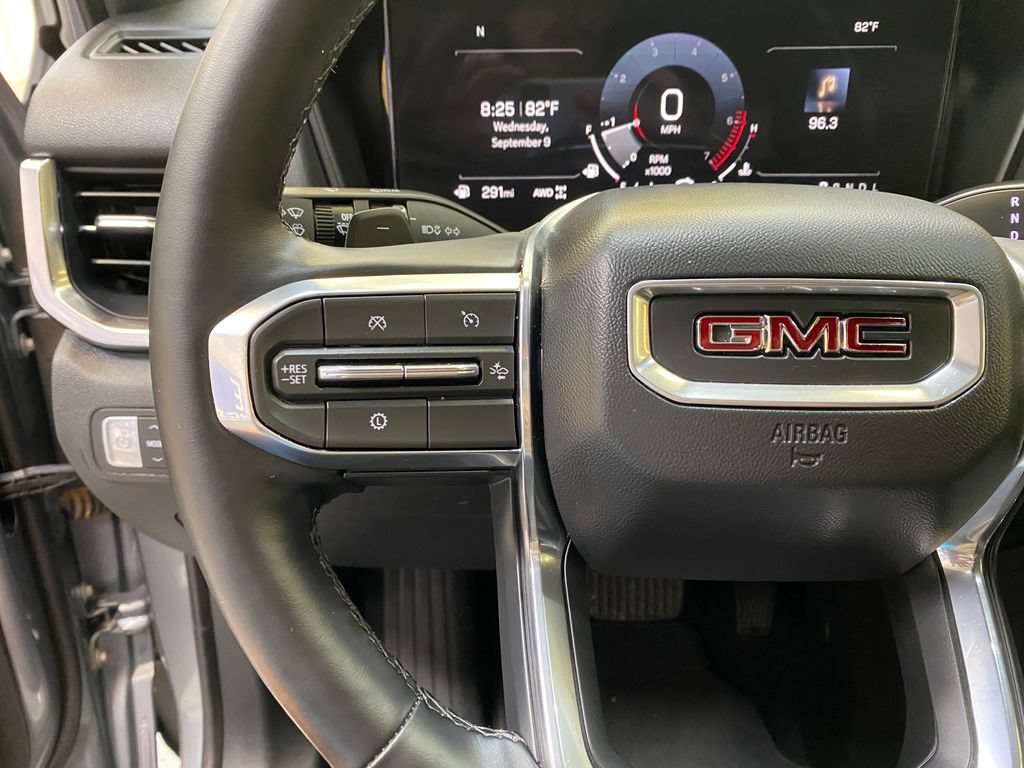 Used 2026 GMC Terrain Elevation AWD/4WD image 34