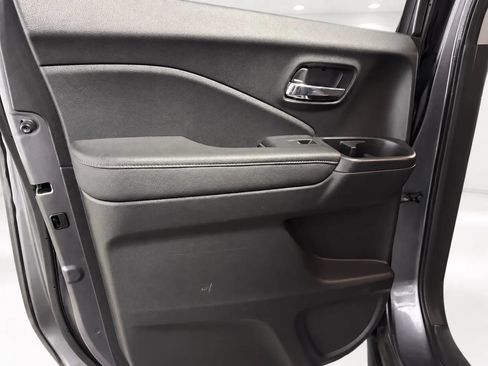 Used 2017 Honda Ridgeline RTL image 17
