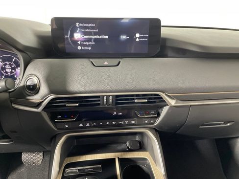 Used 2024 MAZDA CX-90 Plug-In Hybrid w/ Preferred AWD/4WD image 15