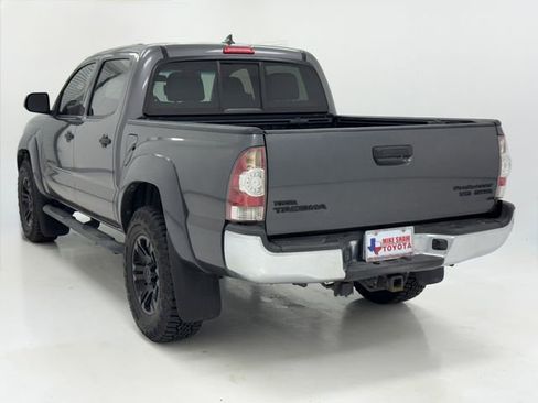 Used 2015 Toyota Tacoma PreRunner w/ SR5 Package image 19