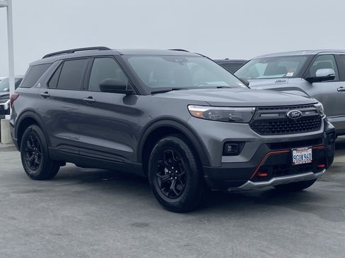 Used 2021 Ford Explorer Timberline image 2