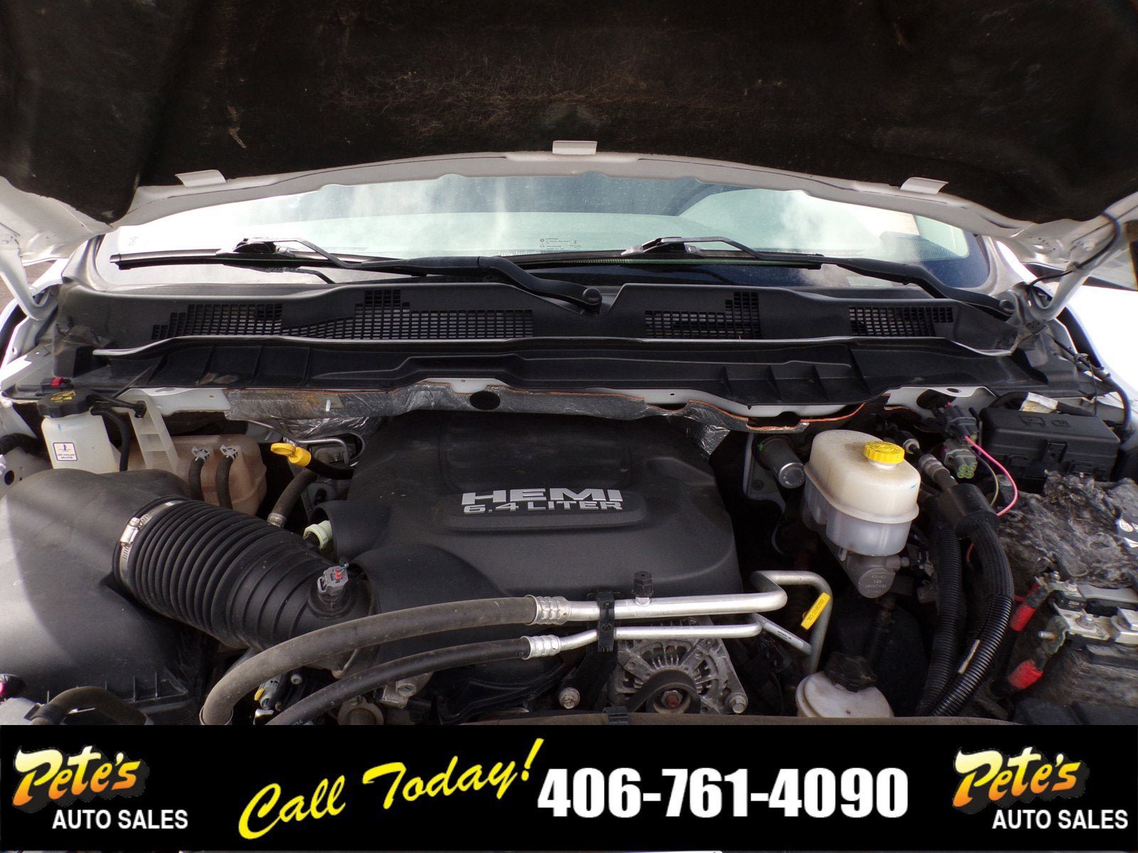 Used 2017 RAM 2500 Tradesman w/ Chrome Appearance Group AWD/4WD image 23