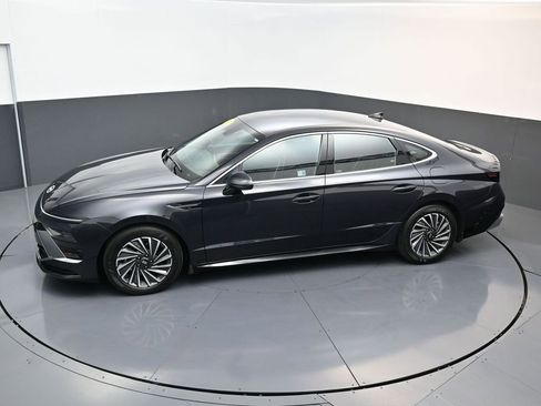 Certified 2025 Hyundai Sonata SEL image 18