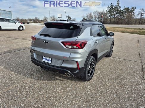 Used 2023 Chevrolet TrailBlazer RS w/ Sun and Liftgate Package image 5
