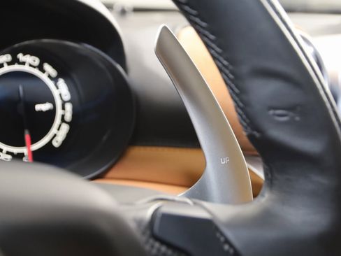 Used 2018 Ferrari California T image 64