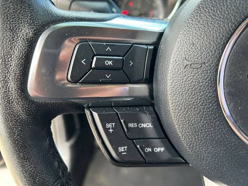 Used 2017 Ford Mustang GT Premium w/ GT Performance Package RWD image 14