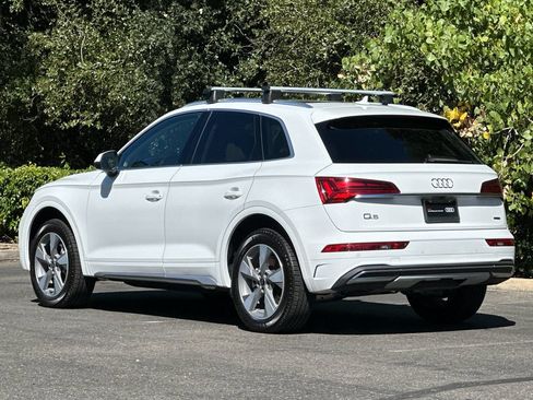 Certified 2023 Audi Q5 Premium AWD/4WD image 7