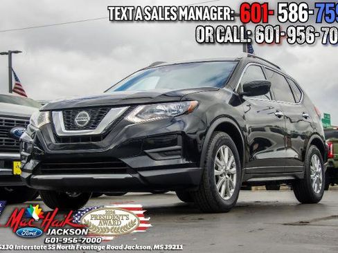 Used 2020 Nissan Rogue SV FWD image 3