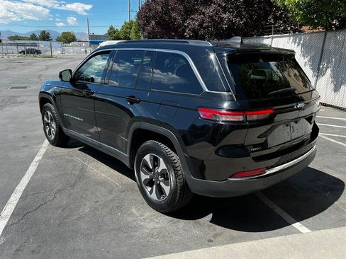 Used 2024 Jeep Grand Cherokee Limited 4xe AWD/4WD image 5