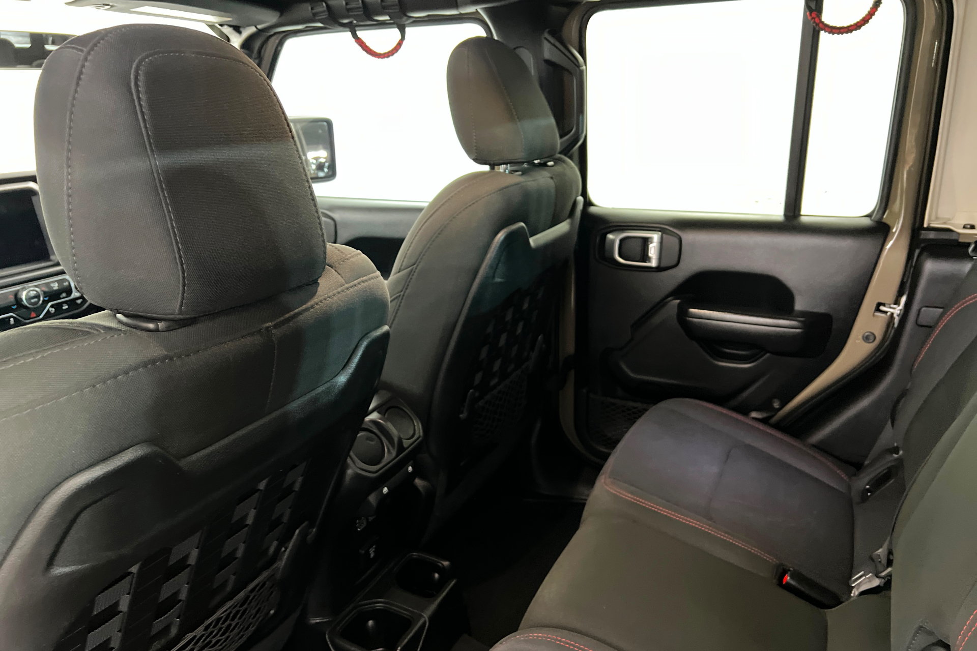 Used 2020 Jeep Gladiator Rubicon AWD/4WD image 19