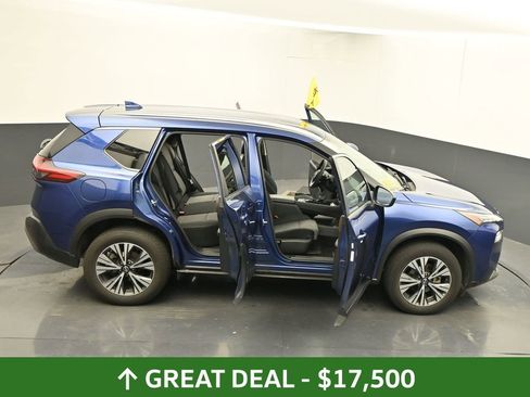 Used 2023 Nissan Rogue SV image 66