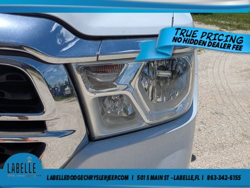 Used 2022 RAM 1500 Big Horn RWD image 10
