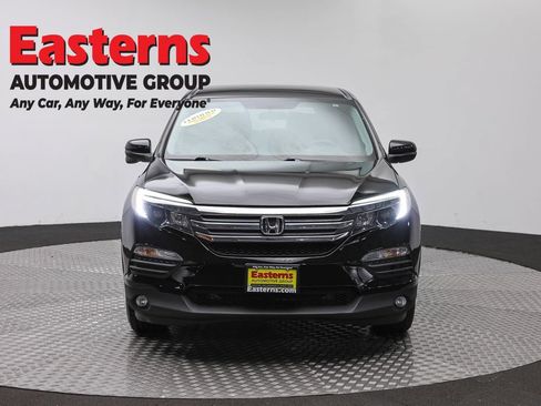 Used 2018 Honda Pilot EX image 2