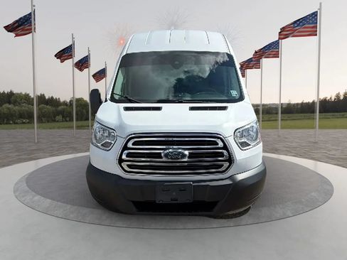 Used 2019 Ford Transit 350 XLT RWD image 9