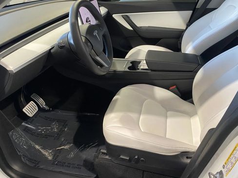 Used 2021 Tesla Model Y Performance AWD/4WD image 11