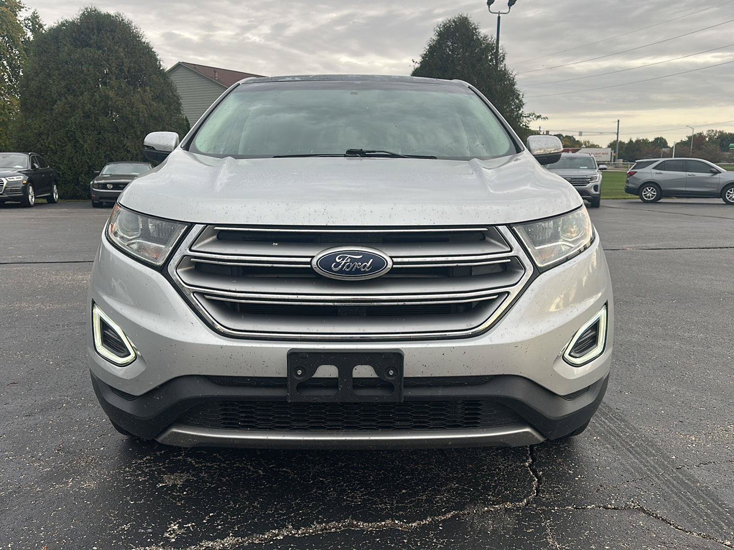 Used 2017 Ford Edge SEL w/ Equipment Group 201A AWD/4WD image 2