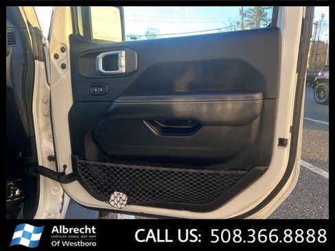 Used 2020 Jeep Gladiator Overland image 21