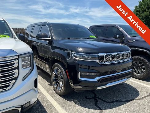 Used 2022 Jeep Grand Wagoneer Series III w/ Flexible Seating Group AWD/4WD image 1