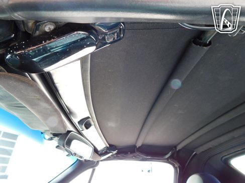 Used 1990 MAZDA MX-5 Miata image 10