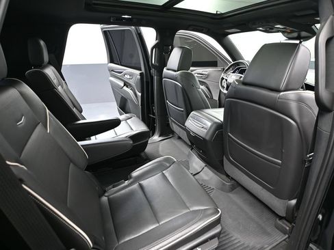 Used 2021 Cadillac Escalade Sport w/ LPO, Illumination Package AWD/4WD image 44