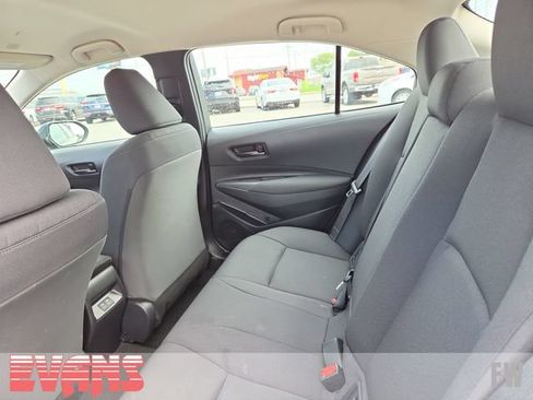Certified 2025 Toyota Corolla LE FWD image 18