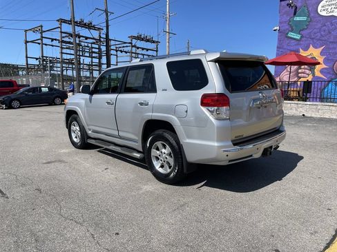 Used 2011 Toyota 4Runner SR5 AWD/4WD image 3