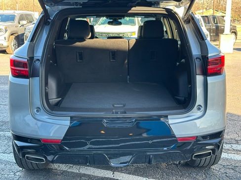 Used 2024 Chevrolet Blazer RS w/ Enhanced Convenience Package image 8