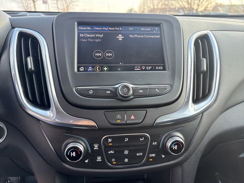 Used 2024 Chevrolet Equinox LT w/ LPO, Floor Liner Package image 19