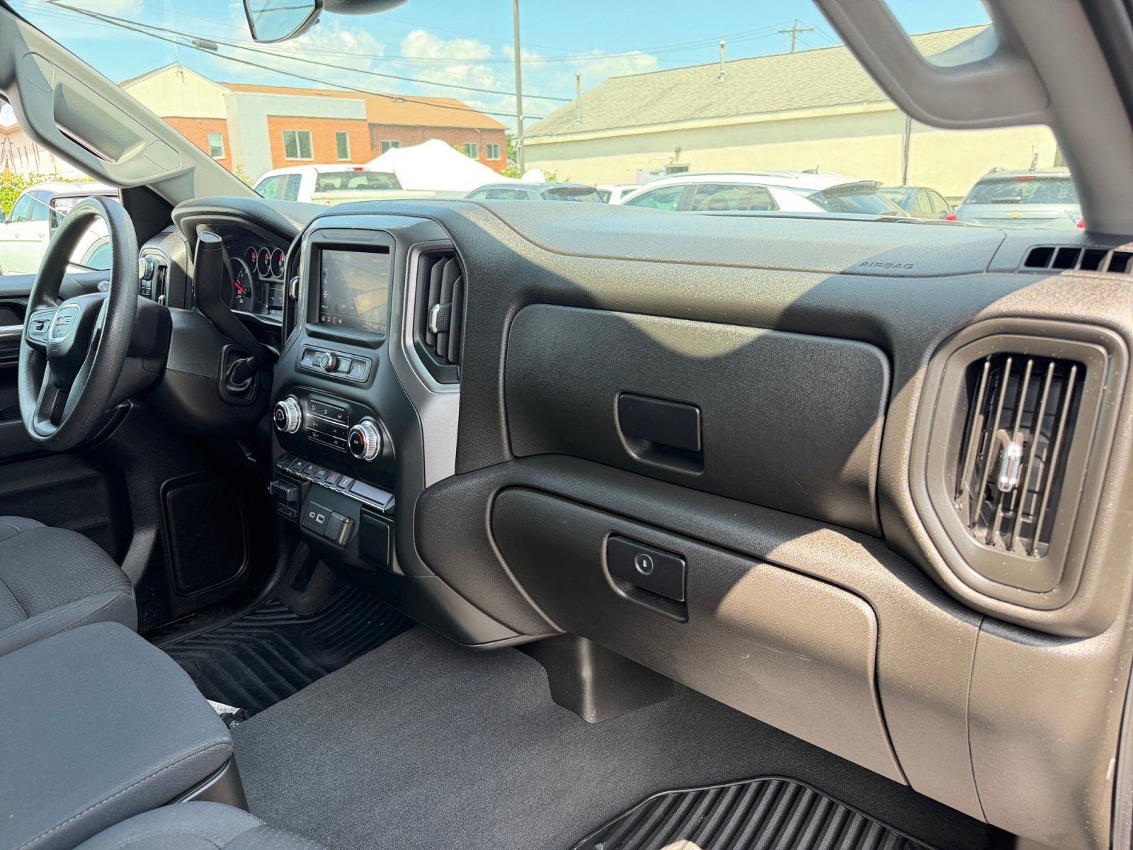 Used 2024 GMC Sierra 1500 Pro w/ Graphite Edition AWD/4WD image 11
