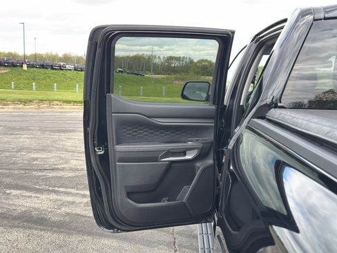 Used 2024 Ford Ranger XLT w/ Equipment Group 301A Mid AWD/4WD image 33