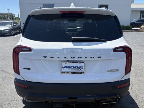 Used 2022 Kia Telluride SX w/ SX Prestige Package AWD/4WD image 9