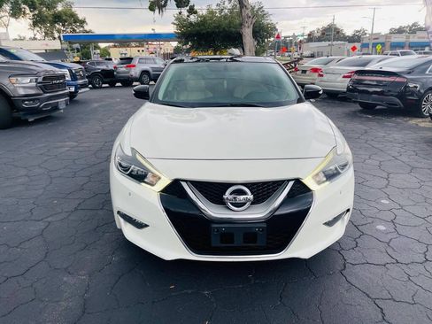 Used 2017 Nissan Maxima 3.5 SL FWD image 4