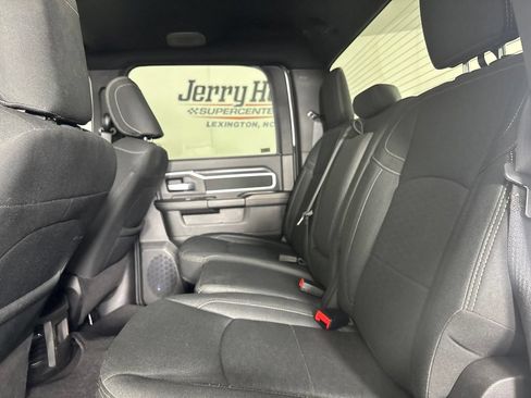 Used 2025 RAM 2500 Big Horn AWD/4WD image 24