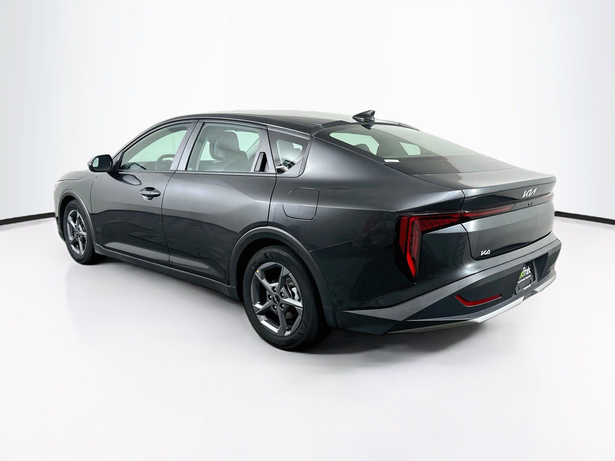 Used 2025 Kia K4 FWD image 5