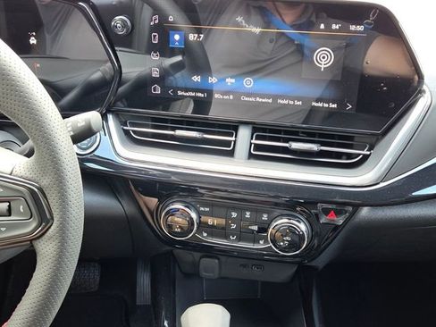 New 2026 Chevrolet Trax RS image 25